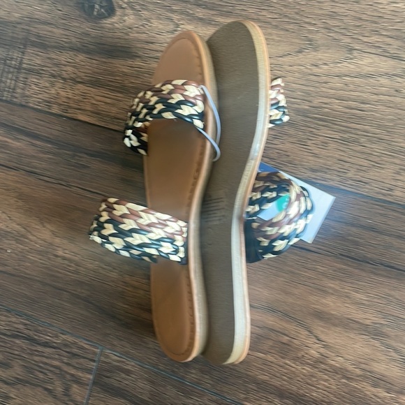 Universal Threads “Anita” Slip-on Sandal New Size 8.5 - Picture 9 of 9